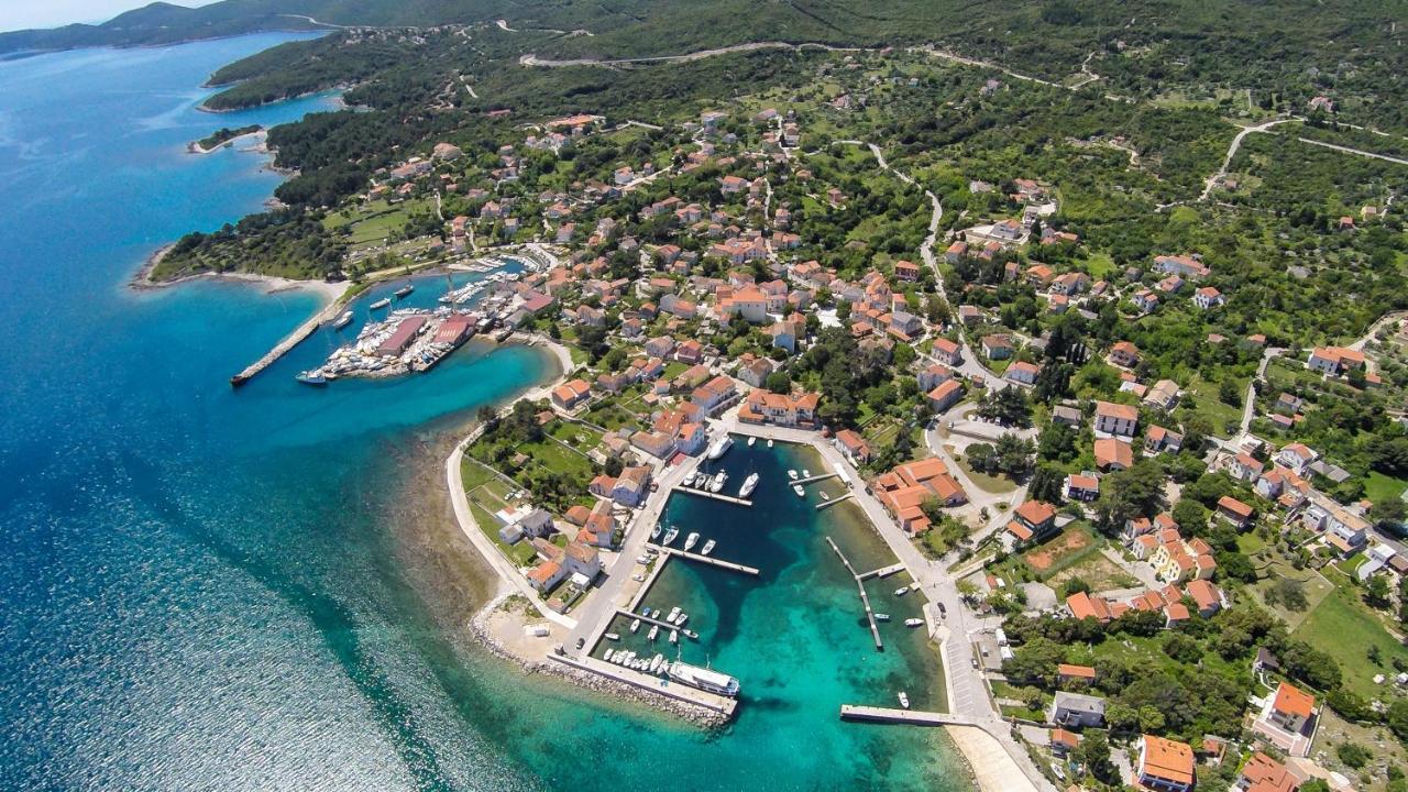 Apartments And Rooms By The Sea Nerezine, Losinj - 11815 Zewnętrze zdjęcie