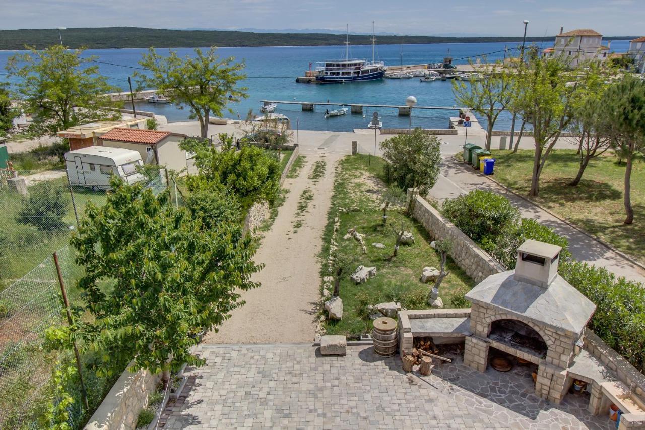 Apartments And Rooms By The Sea Nerezine, Losinj - 11815 Zewnętrze zdjęcie