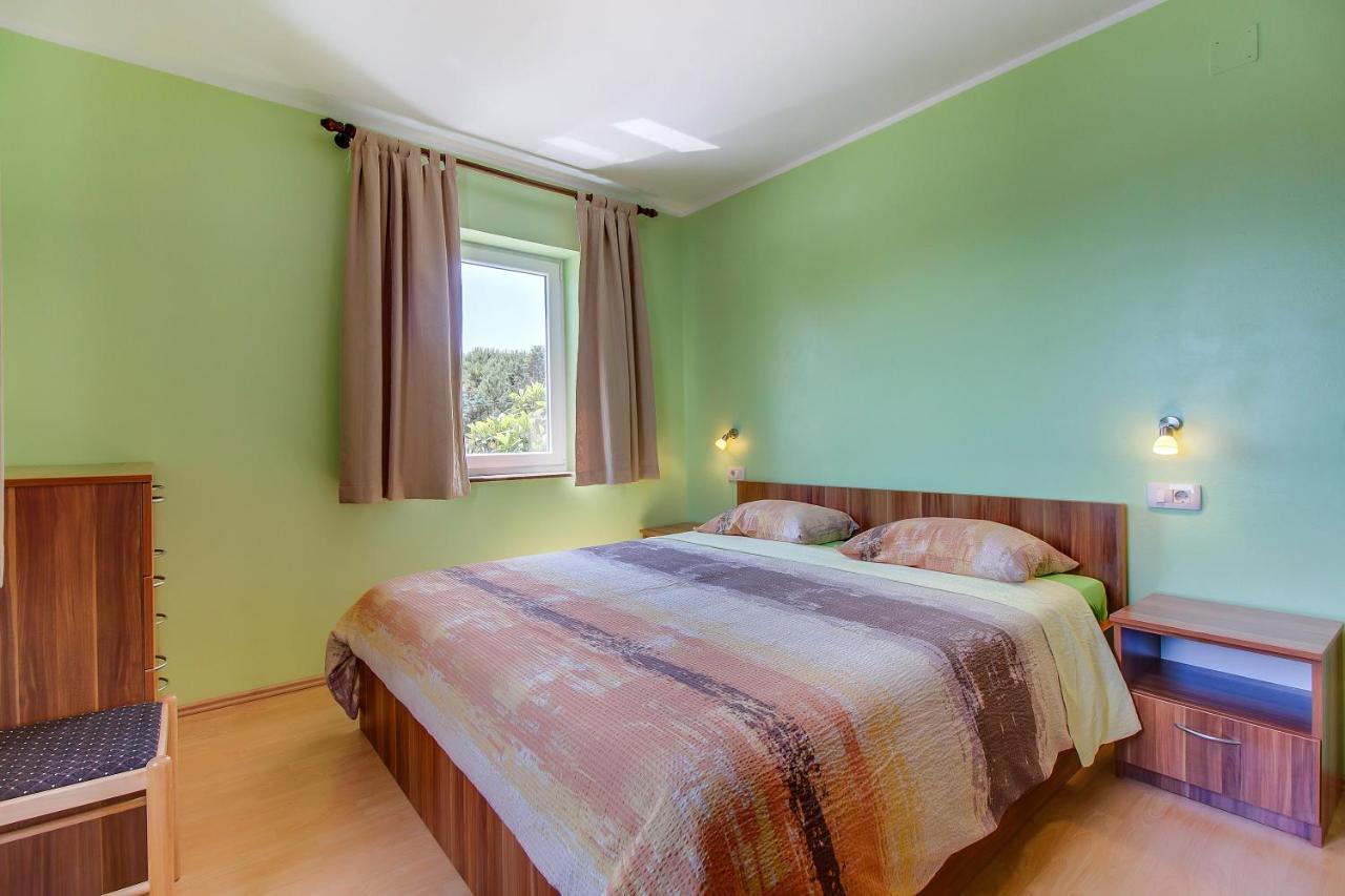 Apartments And Rooms By The Sea Nerezine, Losinj - 11815 Zewnętrze zdjęcie