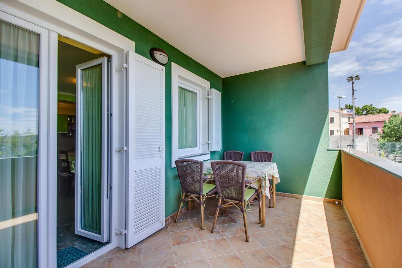 Apartments And Rooms By The Sea Nerezine, Losinj - 11815 Zewnętrze zdjęcie