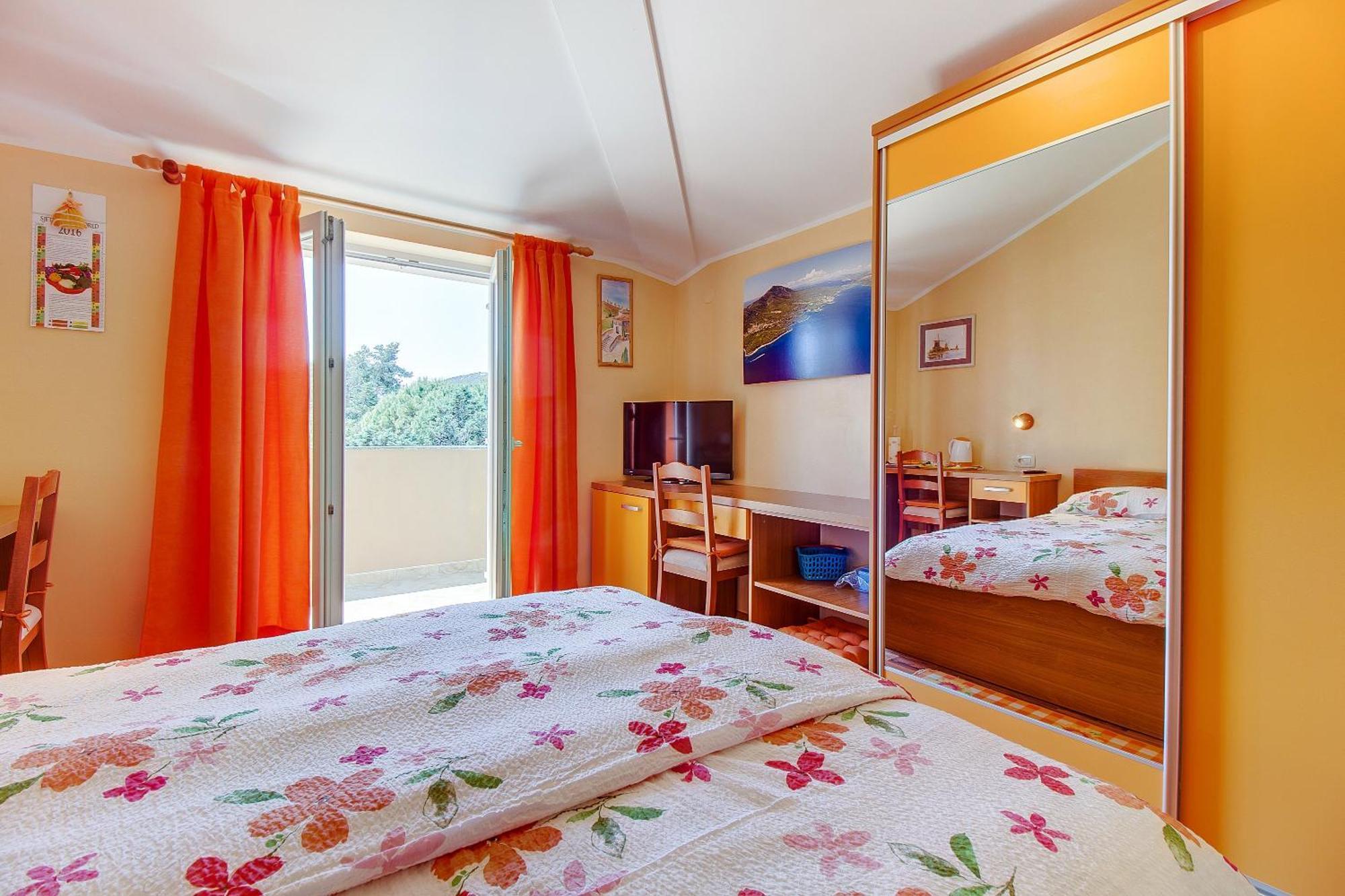 Apartments And Rooms By The Sea Nerezine, Losinj - 11815 Pokój zdjęcie